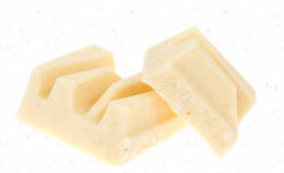 WHITE CHOCOLATE MOUSSE YOGURT